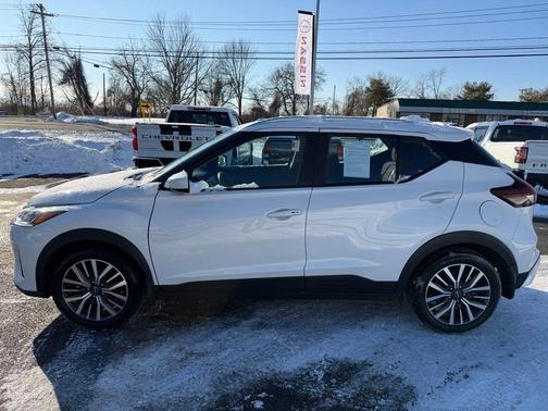 2024 Nissan Kicks SV