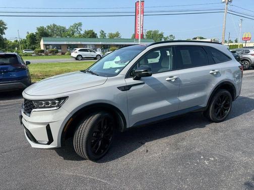 2023 Kia Sorento SX