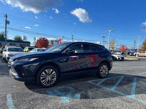 2023 Toyota Venza Limited