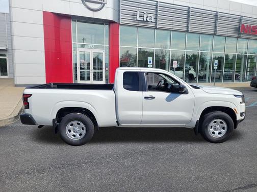 Glacier White 2026 Nissan Frontier S