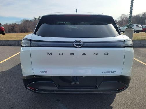 Everest White P 2026 Nissan Murano Platinum
