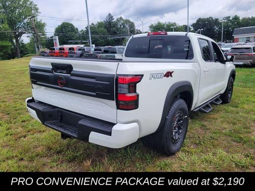 2025 Nissan Frontier PRO-4X