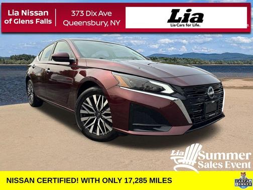 Garnet Pearl Me 2024 Nissan Altima 2.5 SV