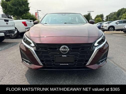 Garnet Pearl Me 2024 Nissan Altima 2.5 SV