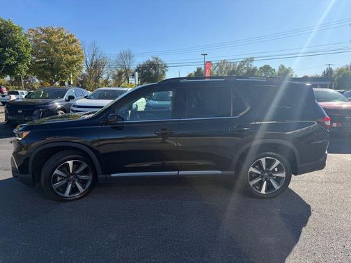 2023 Honda Pilot Touring