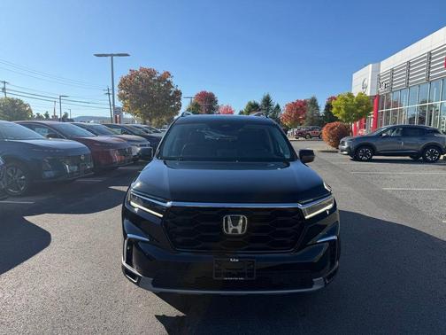 2023 Honda Pilot Touring