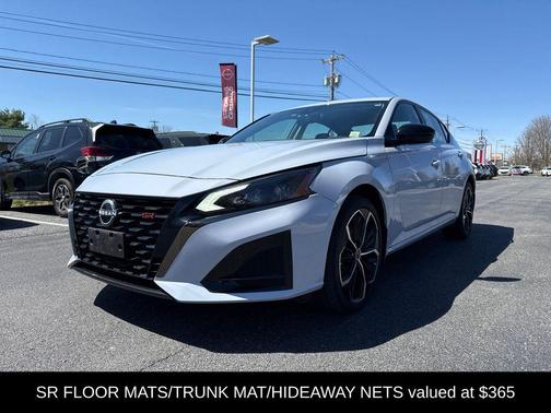 Gray Sky Pearl 2023 Nissan Altima 2.5 SR