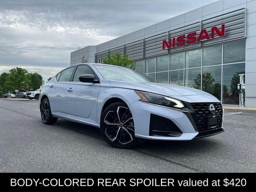 Gray Sky Pearl 2023 Nissan Altima 2.5 SR