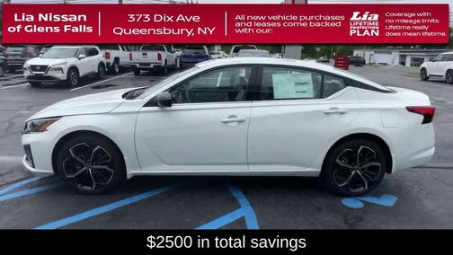 2025 Nissan Altima SR