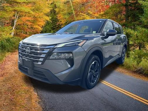Gun Metallic 2026 Nissan Rogue SV