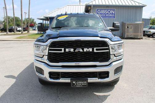 2024 RAM 2500 Tradesman Crew Cab 4x4 6'4' Box