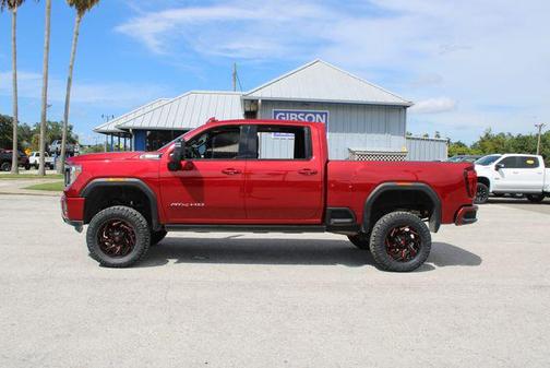 2022 GMC Sierra 2500 AT4