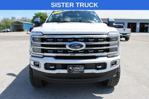 Star White Metallic Tri-Coat 2024 Ford F-250 Platinum