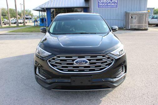 Agate Black Metallic 2024 Ford Edge Titanium