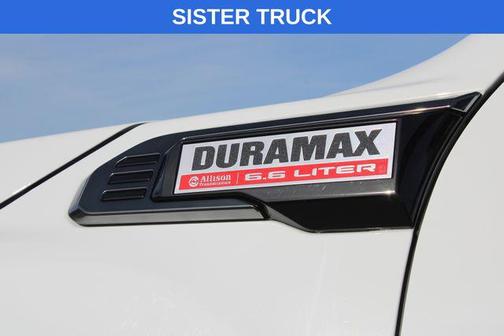 2025 GMC Sierra 2500 AT4