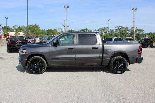 Granite Crystal Metallic Clearcoat 2024 RAM 1500 Laramie