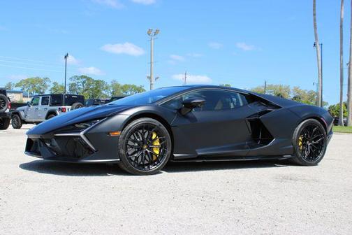 2024 Lamborghini Revuelto Base