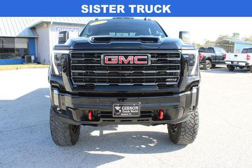 2025 GMC Sierra 2500 AT4