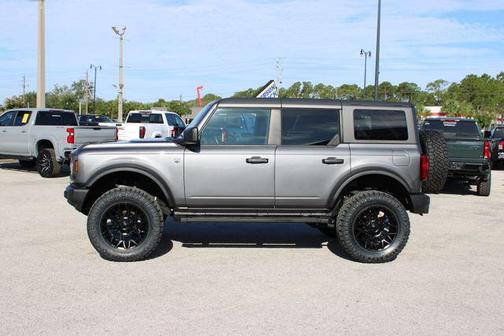 Carbonized Gray Metallic 2025 Ford Bronco Big Bend