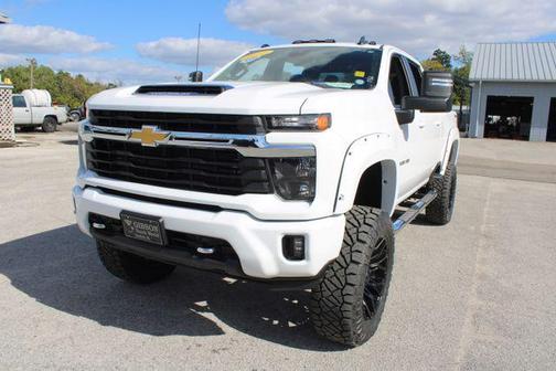 2024 Chevrolet Silverado 2500 LT