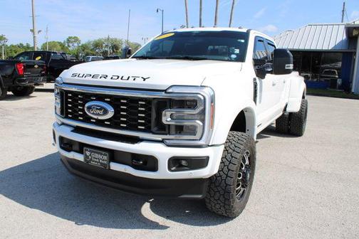 Star White Metallic Tri-Coat 2025 Ford F-450 Platinum