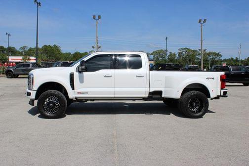 Star White Metallic Tri-Coat 2025 Ford F-450 Platinum
