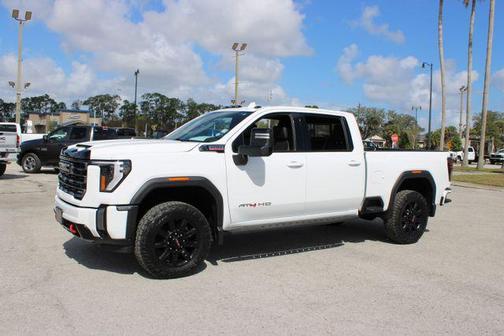 2024 GMC Sierra 2500 AT4