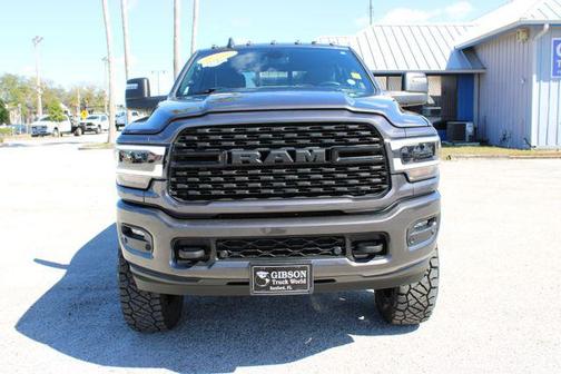 2024 RAM 3500 Big Horn Crew Cab 4x4 8' Box