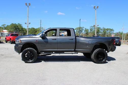 2024 RAM 3500 Big Horn Crew Cab 4x4 8' Box