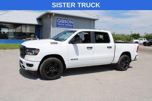 Bright White Clearcoat 2023 RAM 1500 Big Horn/Lone Star