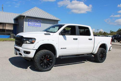 Bright White Clearcoat 2023 RAM 1500 Big Horn/Lone Star