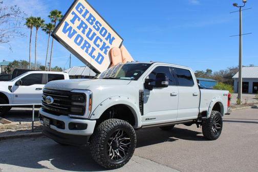 2025 Ford F-250 Platinum
