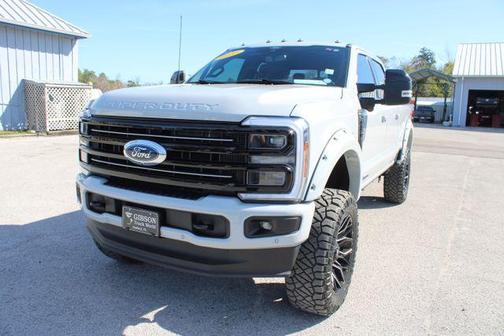 2025 Ford F-250 Platinum