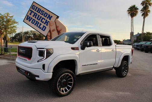 2023 GMC Sierra 1500 AT4