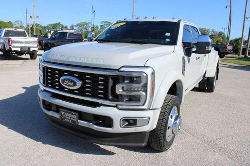 Avalanche 2025 Ford F-450 Platinum