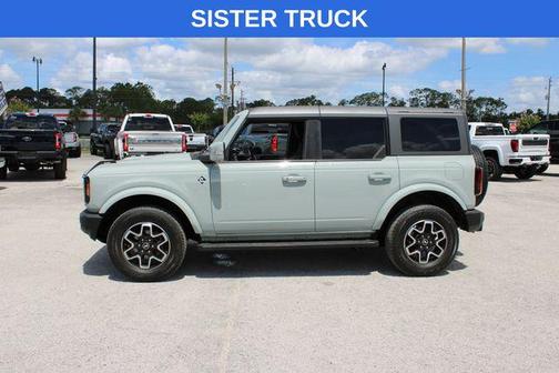 Cactus Gray 2024 Ford Bronco Outer Banks