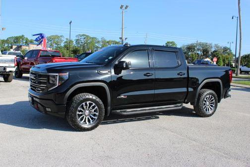 Onyx Black 2023 GMC Sierra 1500 AT4