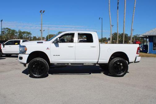 2021 RAM 2500 Tradesman Crew Cab 4x4 6'4' Box