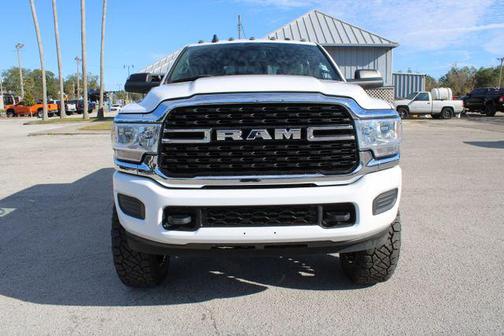 2021 RAM 2500 Tradesman Crew Cab 4x4 6'4' Box