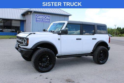 Oxford White 2025 Ford Bronco Big Bend