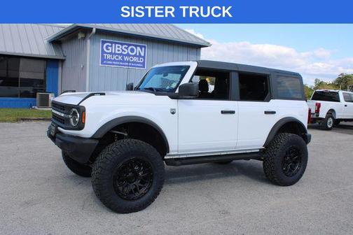 Oxford White 2025 Ford Bronco Big Bend