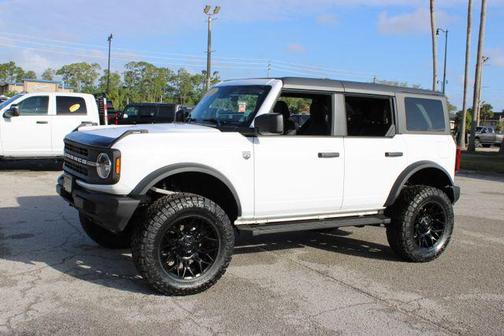 Oxford White 2025 Ford Bronco Big Bend