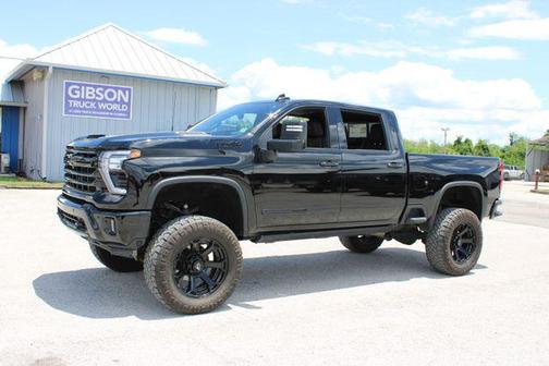 Black 2024 Chevrolet Silverado 2500 High Country