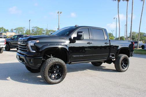 Black 2024 Chevrolet Silverado 2500 High Country