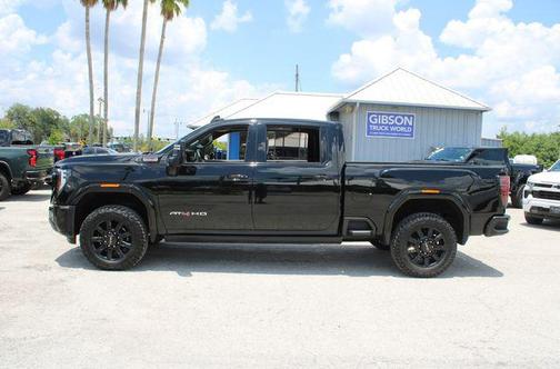 2025 GMC Sierra 2500 AT4