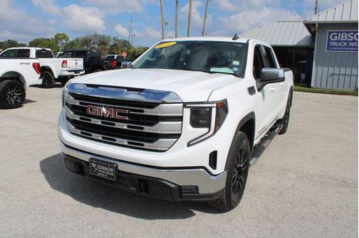 2024 GMC Sierra 1500 SLE