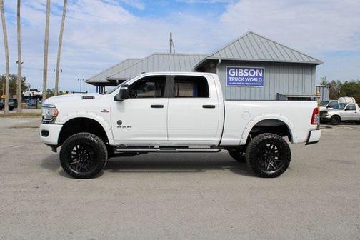 2023 RAM 2500 Big Horn Crew Cab 4x4 6'4' Box