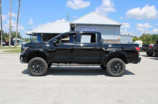 2024 Nissan Titan PRO-4X