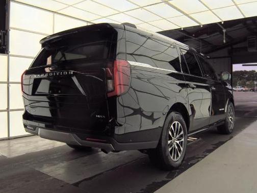 Black Metallic 2025 Ford Expedition Max Platinum