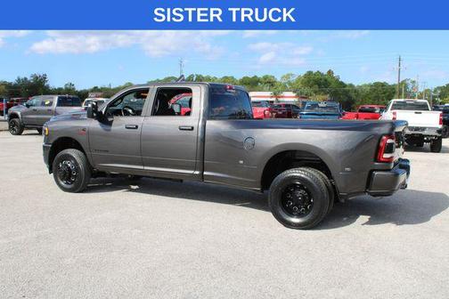 2024 RAM 3500 Big Horn Crew Cab 4x4 8' Box